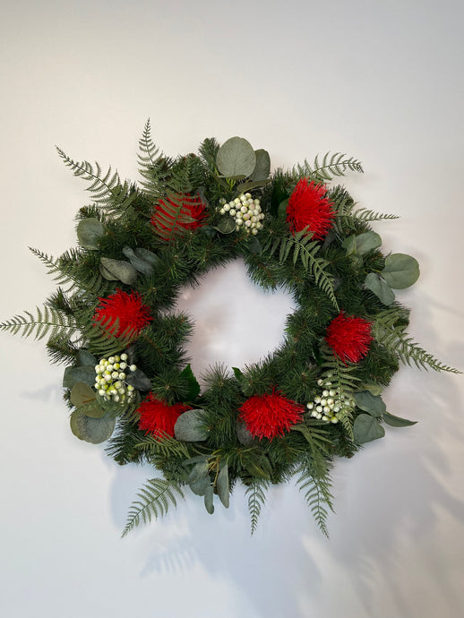 Kiwiana Wreath